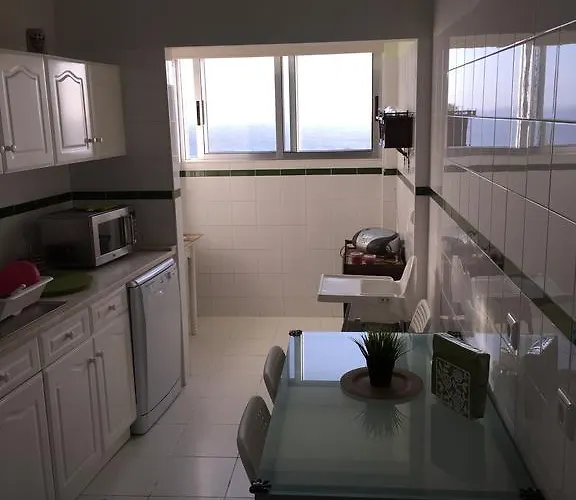 Flat With The Sea View * Porto